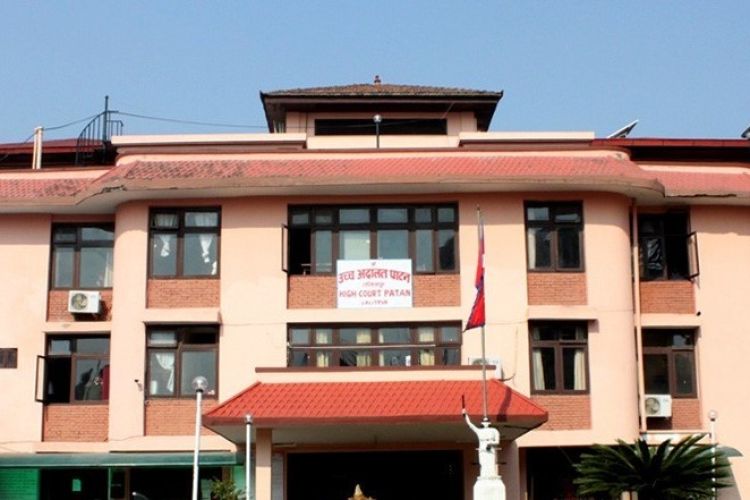 विश्वविद्यालय केन्द्रीय क्याम्पसको निवेदनपछि:  निर्वाचन रोक्न अन्तरिम आदेश माग,