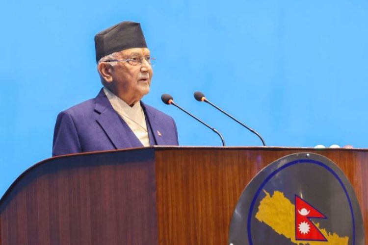  कुलमान बर्खास्तप्रति ओलीको जवाफ: ‘मन्त्रीसँग सहकार्य नगर्ने कर्मचारी हट्छन्’