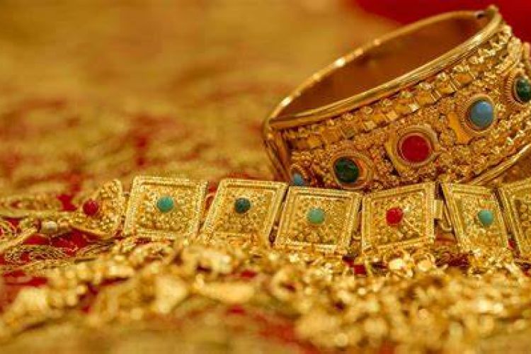 सुनको मूल्यमा फेरि नयाँ ऐतिहासिक रेकर्ड, एकैदिन तोलामा ५७ सय रूपैयाँ बढ्यो