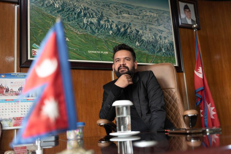 वडाध्यक्षहरू भन्छन्– मेयर बालेन शाहले जबाफ दिने कार्यपालिका बैठकमा हो, फेसबुकमा होइन