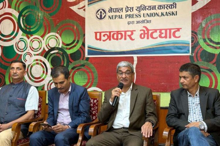 नेपाली काँग्रेस र नेकपा एमालेबीचको सम्बन्धमा कुनै समस्या छैन : गृहमन्त्री लेखक
