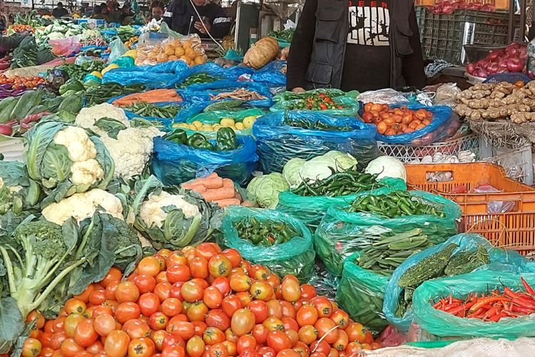 यस्तो छ आज सागसब्जी र फलफूलको मूल्य