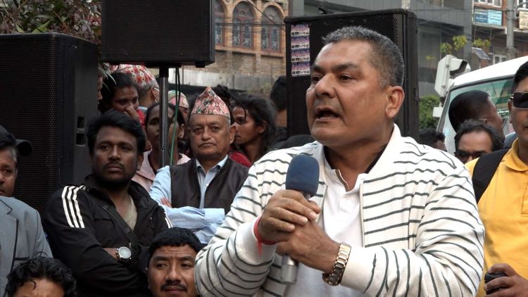दुर्गा प्रसाईंसँगै बडीगार्ड खड्का प्रहरी नियन्त्रणमा 
