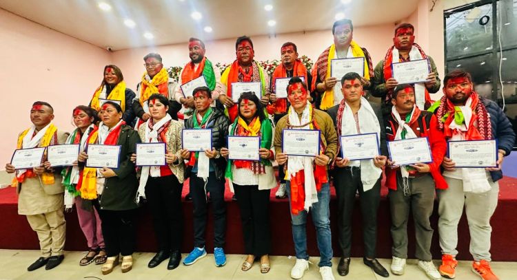  नेपाल वैदेशिक रोजगार व्यवसायी संघको अध्यक्षमा भुवनसिंह गुरुङ विजयी 