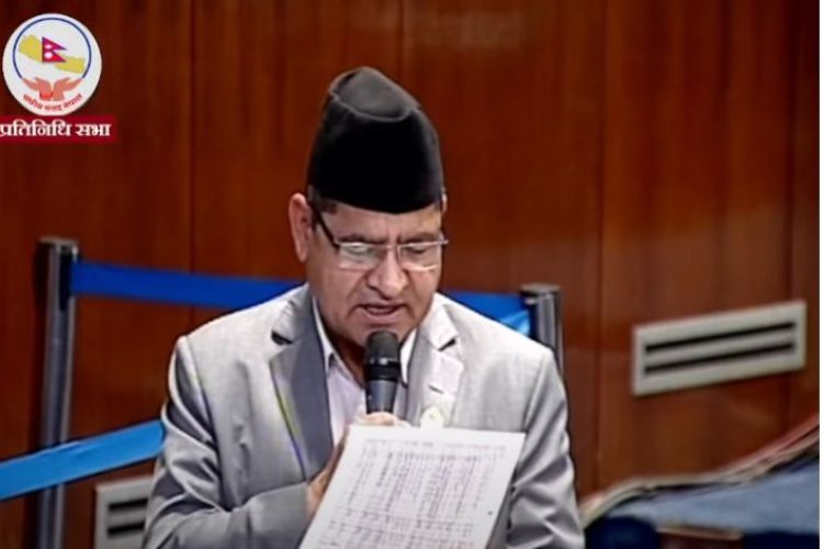 प्रधानमन्त्री र मन्त्रिको सम्पति तुरुन्त सार्वजनिक गर्न सांसद ज्वालाको माग