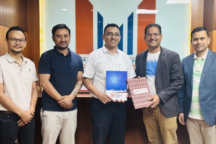 मञ्जुश्री फाईनान्स नेशनल कार्ड स्वीच र नेपालपेमा आवद्ध