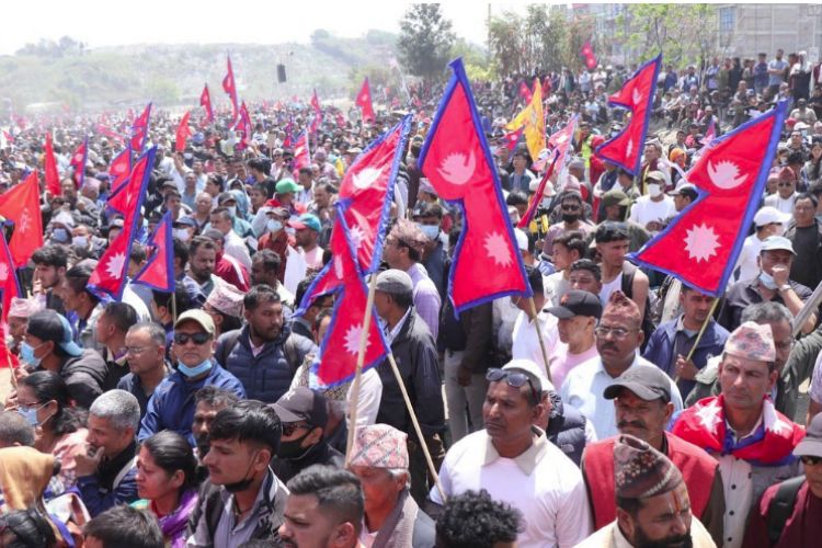 राजावादीको बैठकमा कार्यकर्ताहरुको होहल्ला, आन्दोलन घोषणा नगरी बैठक स्थगित