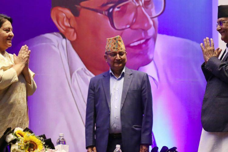 एमालेको राजनीतिमा पुनः जोडिएको विद्यादेवी भण्डारीको घोषणा