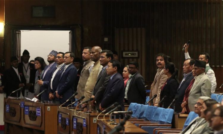 संसद्को अवरोध खुलाउनेबारे छुट्टै छलफलमा कांग्रेस, एमाले र माओवादी केन्द्र