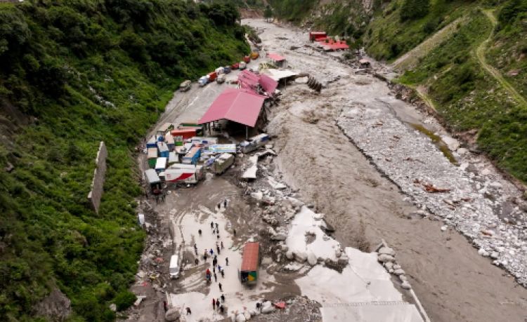चीनतर्फ रोकिए  ४ सय कन्टेनर सामान, ठूला चाडका बेला उपभोक्ताले महँगीको मार खेप्नुपर्ने डर