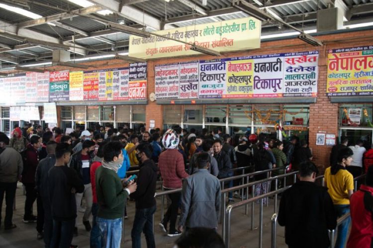 यस वर्ष दशैंको लागि किन खुलेन अग्रिम टिकट बुकिङ ? अनलाइन बुकिङ र पर्याप्त सवारीको व्यवस्था 
