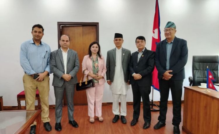 मर्यादित र उच्च मनोबलका साथ व्यवसाय गर्ने वातावरणका लागि महासंघद्धारा गृहमन्त्रीलाई आग्रह