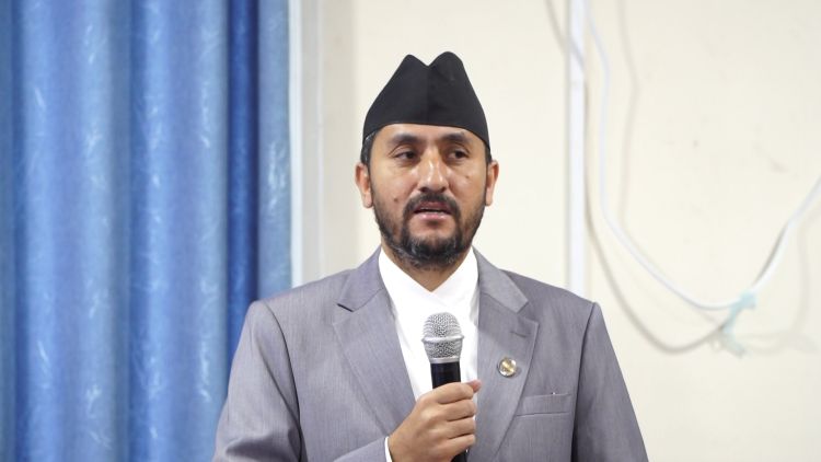 हुलाकको आवश्यकता र सार्थकता मरेको छैन्  ः सञ्चारमन्त्री खरेल