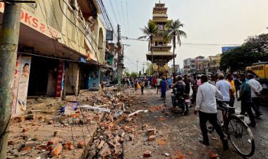  वीरगञ्जको मुख्य सडक विस्तारको काम आज बिहानैदेखि सुरु, भत्काइयो घरटहरा