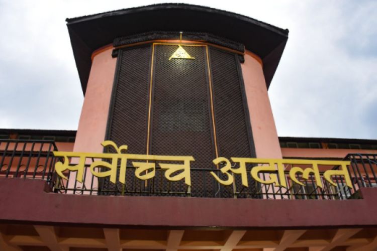 निजी मिडियालाई सरकारी विज्ञापन नदिने सरकारको निर्णयविरुद्ध सर्वोच्चमा रिट दायर