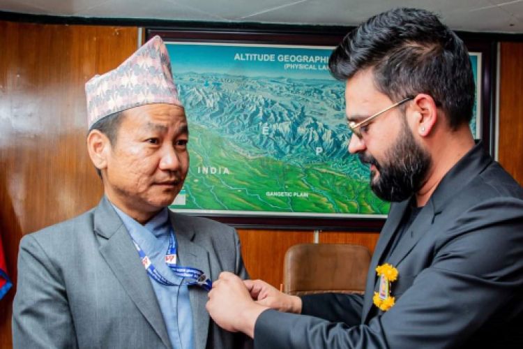 प्रधानमन्त्रीको भारत भ्रमणबारे हर्क साम्पाङले भने – लिम्पियाधुरा लिपुलेकमा नाका खोल्दा नेपालको स्वीकृति अनिवार्य लिने प्रबन्ध मिलाइयोस्