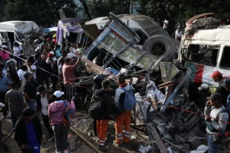 कोलम्बियामा बम आक्रमणः ७ जनाको मृत्यु, २० भन्दा बढी घाइते