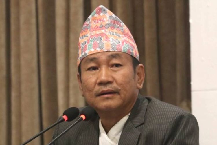 नेपाली सेनालाई सुकुम्बासीको लगत नदिन पालिकाहरूलाई  हर्क साम्पाङको अनुरोध