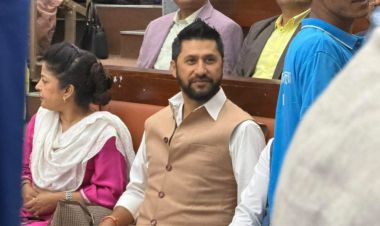 रवि लामिछाने भन्छन्– ‘म जीवनी लेख्न होइन इतिहास लेख्न हिँडेको हुँ’