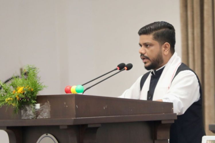 वैदेशिक रोजगारीका क्षेत्रमा हुने ठगी नियन्त्रण गरिनेछ : श्रममन्त्री यादव