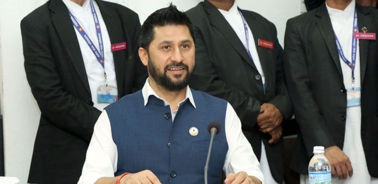 रास्वपा सभापति लामिछाने कोशी र मधेस प्रदेशका सांसदसँग छलफल गर्दै 