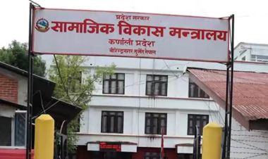 सेवा प्रवाहमा सुधारको प्रयास, फ्रन्ट डेस्कका कर्मचारीलाई नागरिक केन्द्रित प्रशिक्षण