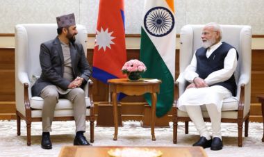 भारतीय प्रधानमन्त्री मोदी र रवि भेटवात, मोदीले भने– ‘वर्तमान सरकारसँग सहकार्य गर्न उत्सुक छौँ’