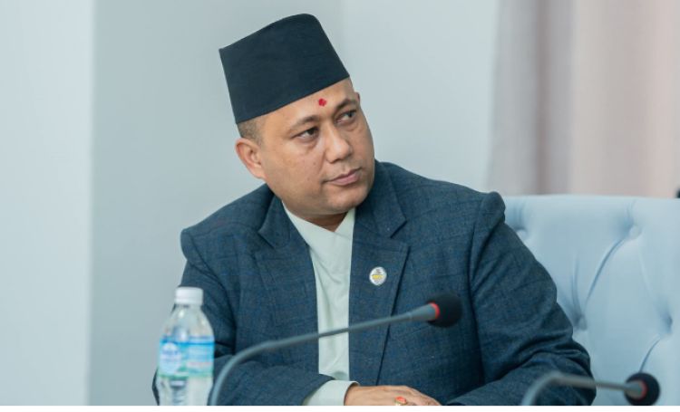 आज चीन भ्रमण जाँदै परराष्ट्रमन्त्री शिशिर खनाल 