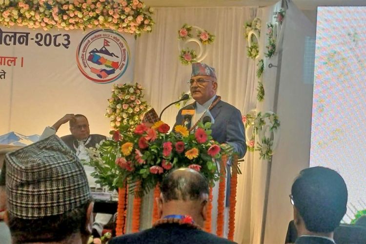 हाम्रो खुट्टा बाँधेर दौड भनियो : मुख्यमन्त्री पाण्डे