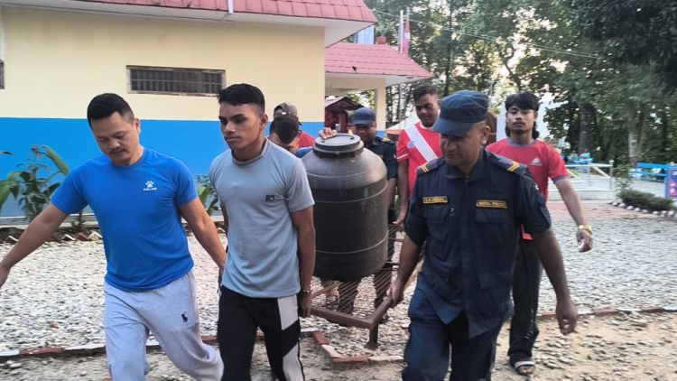 बाढीबाट विस्थापित बस्ती ‘विषाक्त मदिरा’को जोखिममा